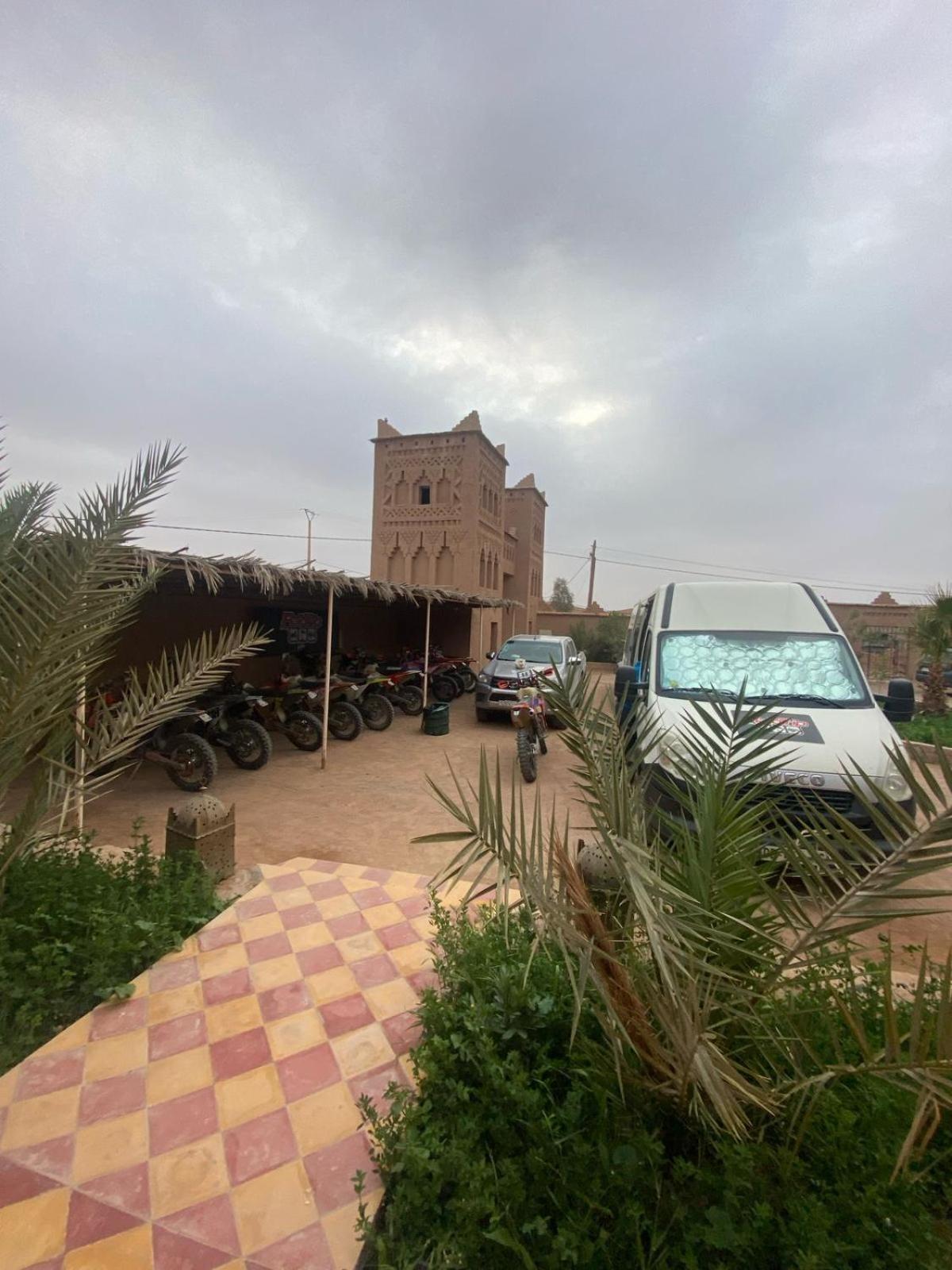 Auberge Famille Benmoro 스쿠라 외부 사진