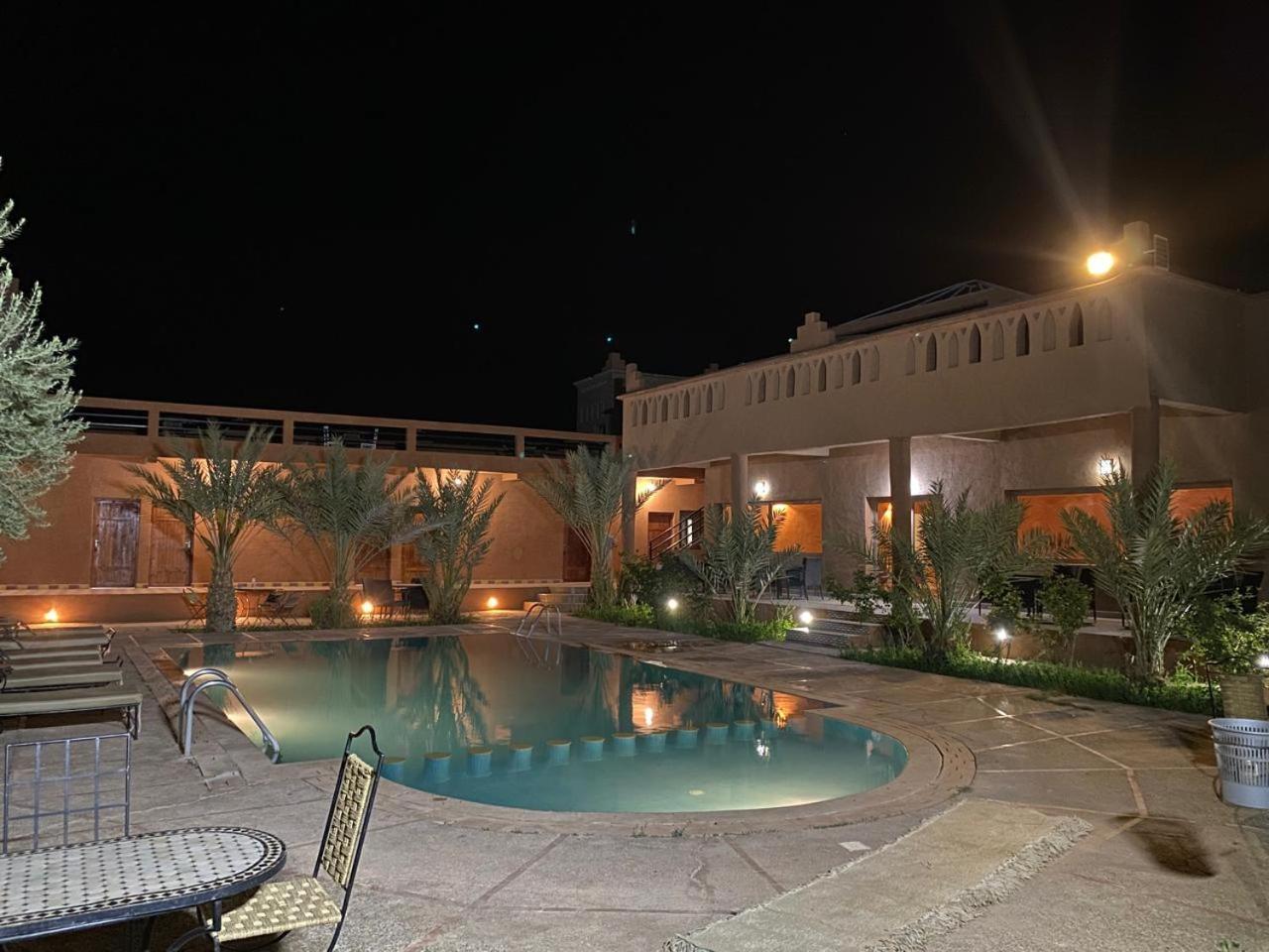 Auberge Famille Benmoro 스쿠라 외부 사진